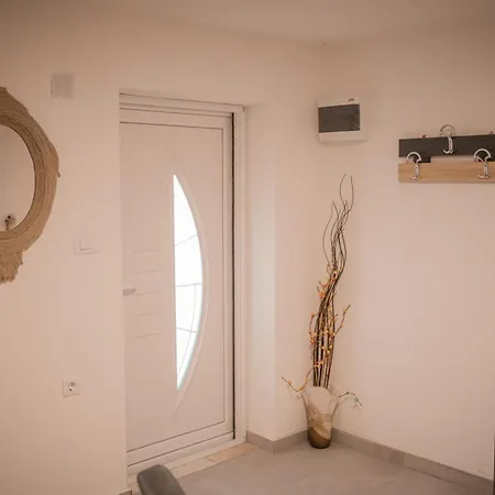 Hébergement de vacances Odisea House 2 Ljubaništa